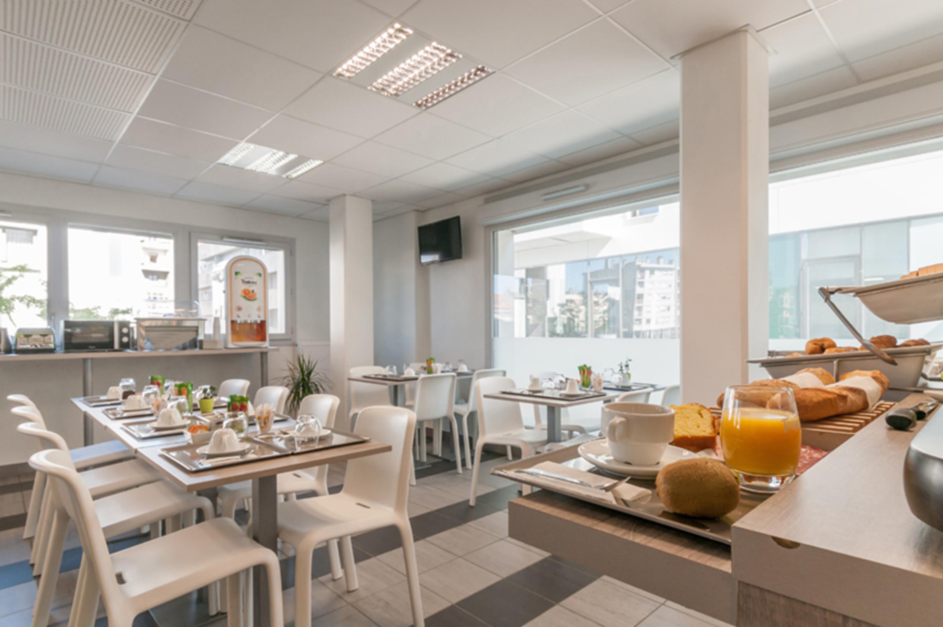 Appart'city Classic Centre - Pays De Geneve 3* Annemasse