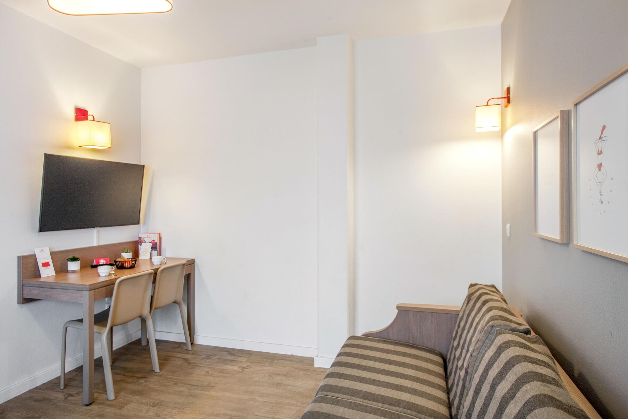 Appart'city Classic Centre - Pays De Geneve 3*