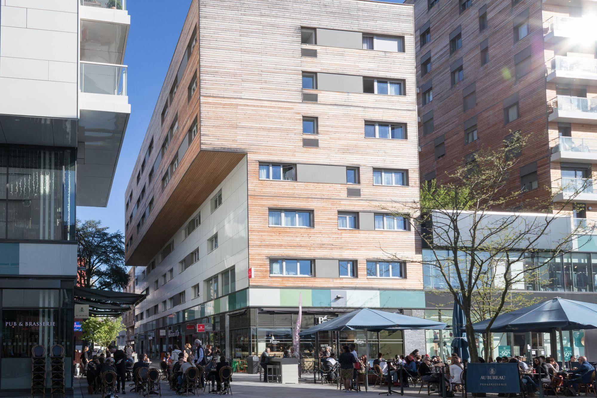 Apartahotel Appart'city Classic Centre - Pays De Geneve